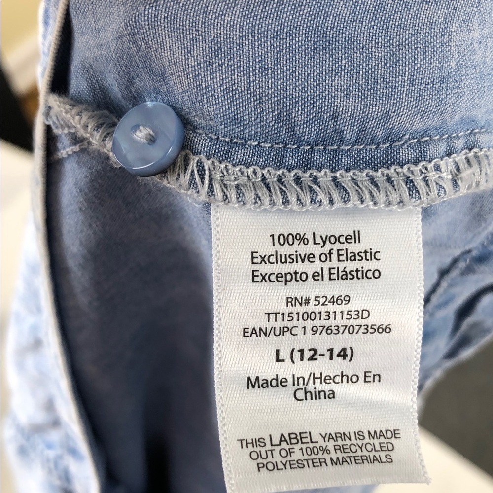Time and Tru Washed Blue Denim-Look Button Front Bloused Sz L (T4) - Picture 7 of 7